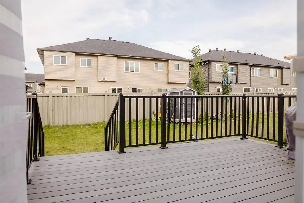 Holiday home Executive Modern Family Haven For Short Stays Edmonton Canada