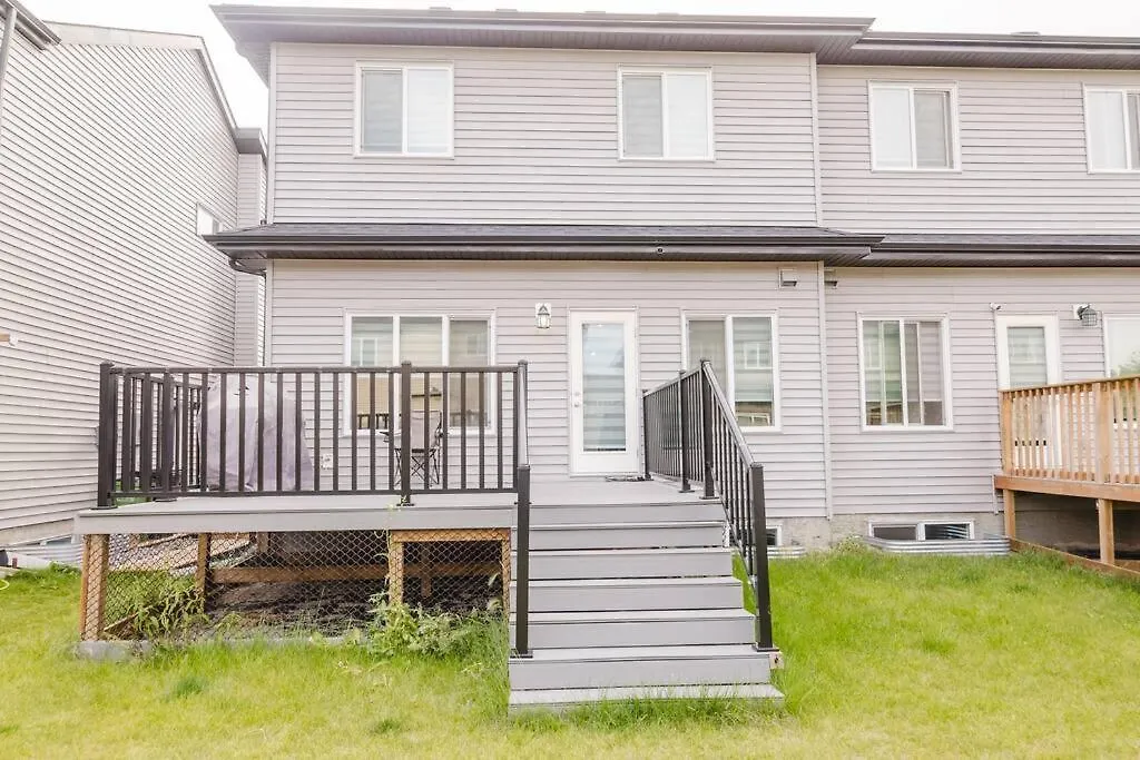 Holiday home Executive Modern Family Haven For Short Stays Edmonton